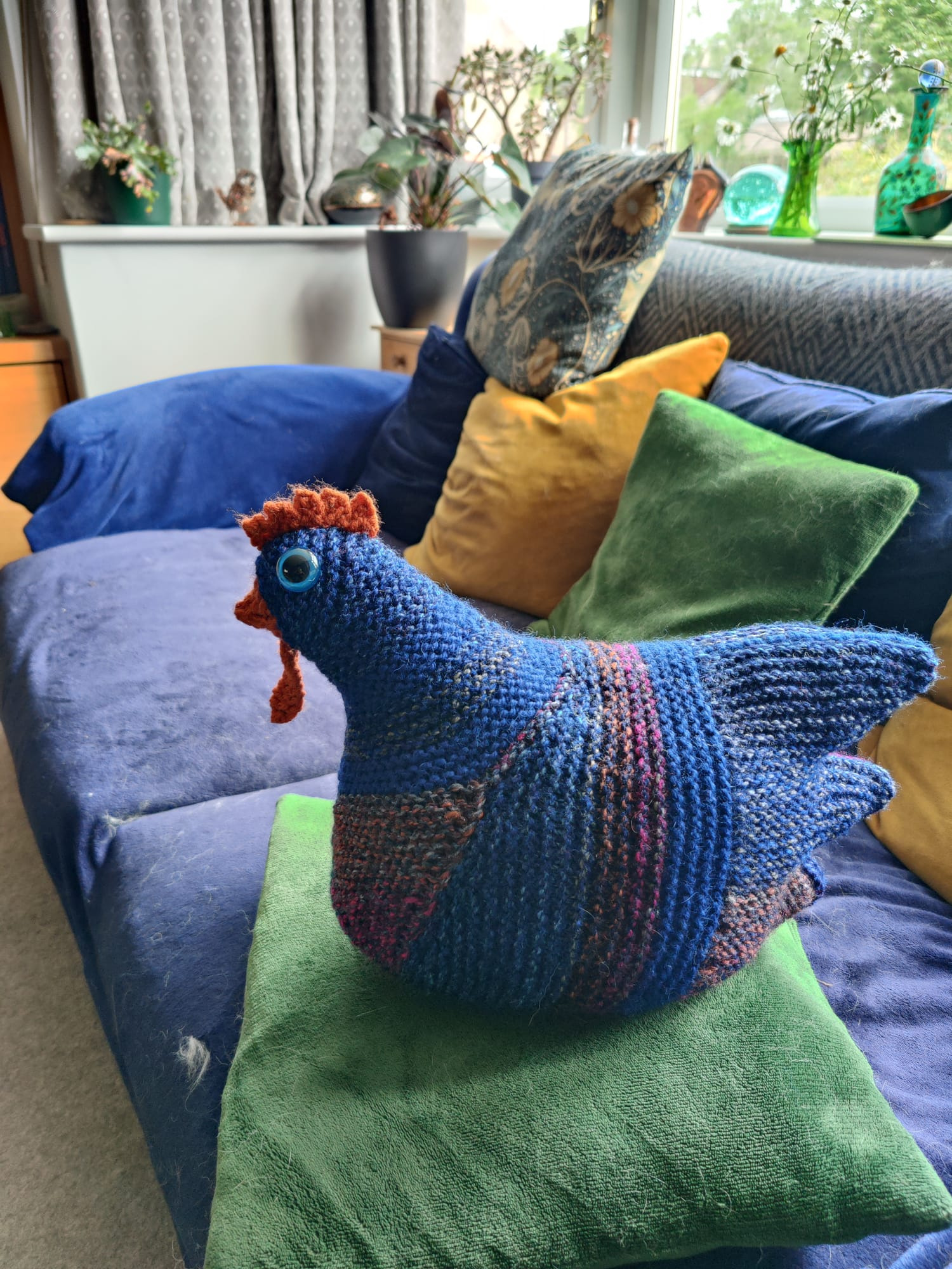A knitted chicken