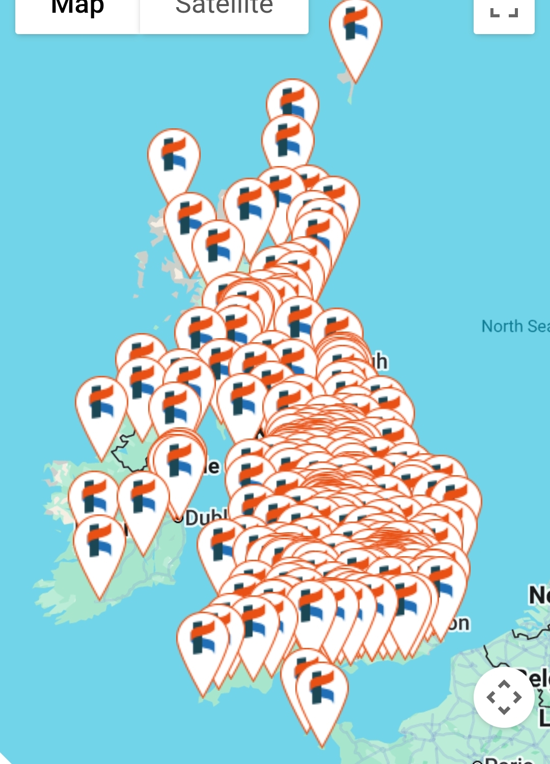 A map of UK kidney centres. There are so many of them. But you can't use these all. 